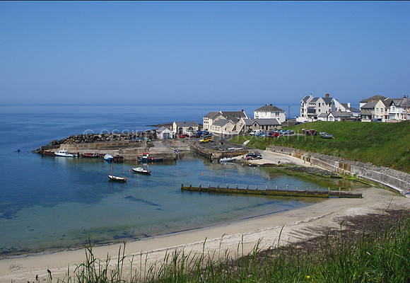 Portballintrae Harbour 083